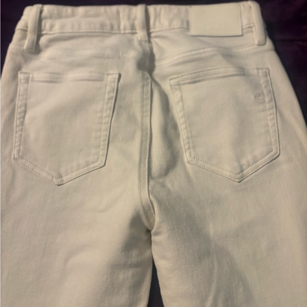 Hidden Women's White Jeans - Picture 2 of 5